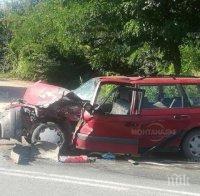 Ад на пътя! Кола се заби в камион на главен път Е-79