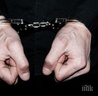 ИЗВЪНРЕДНО! Арестуваха полицаи за незаконна търговия с коли - задържан е и шефът на КАТ-Габрово (ОБНОВЕНА)