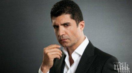 кахраман съсипан смъртта баща