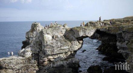 камен бряг провежда приключенска фотоакадемия