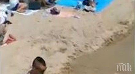 уникум туристи прескачат трап стигнат свободната зона плаж несебър