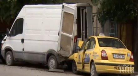 скандално години волана без книжка експерт шокиращо пътна полиция апи комуникират