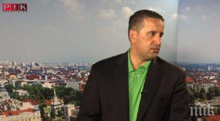 политическият анализатор георги харизанов задълбочава конфликът пропастта институциите