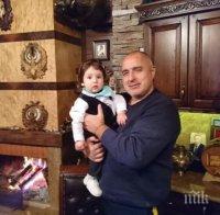 СЕНЗАЦИЯ В ПИК И 