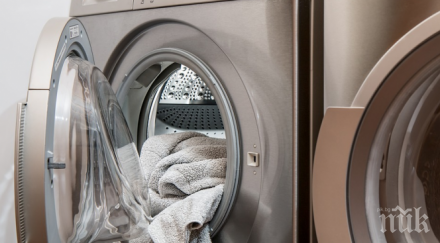 скандална практика една пералня въртят чаршафите болни бебета