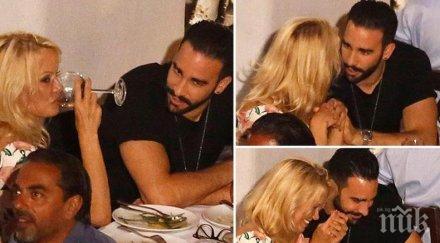 задава сватба пам андерсън крачка брак футболиста адил рами