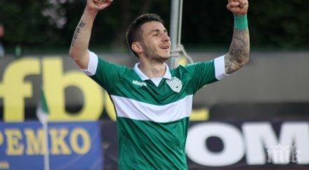 антон карачанаков поема гърция играе наесен