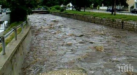 mосв предупреждава очаквано покачване речните нива