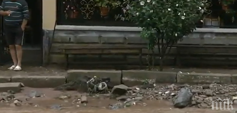 Бедственото положение в Тетевен остава