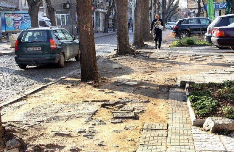 След 35 години чакане: Проектират реконструкцията на улица Даме Груев в Пловдив