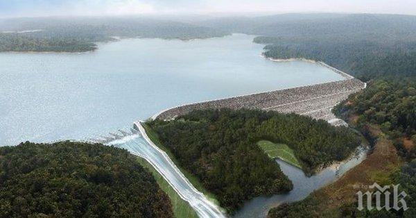 ТРАГЕДИЯ: Стотици хора в неизвестност след срутване на язовирна стена в Лаос
