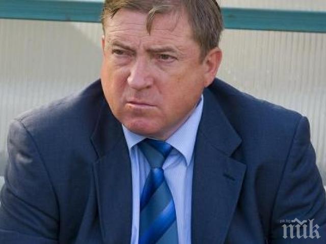 ФУТБОЛНА БОМБА! Грозни се предложи на Левски: Ще направя кардинални промени!