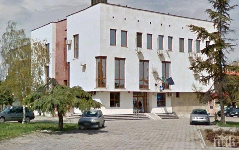 ПОТРЕСАВАЩО! Касапина блудства със старица на улицата в Свиленград, арестуваха го