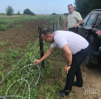 Министър Порожанов: 11 км ограда е изградена до момента на границата с Румъния