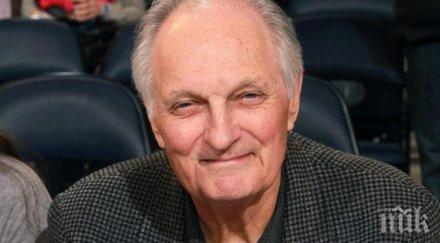 актьорът алън алда страда болестта паркинсон