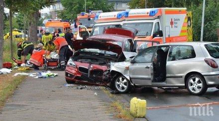 челен удар българи пострадаха тежка катастрофа германия тях бебе месеца снимки