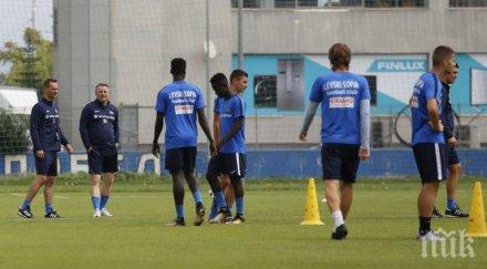 левски удължи пробите гамбийците