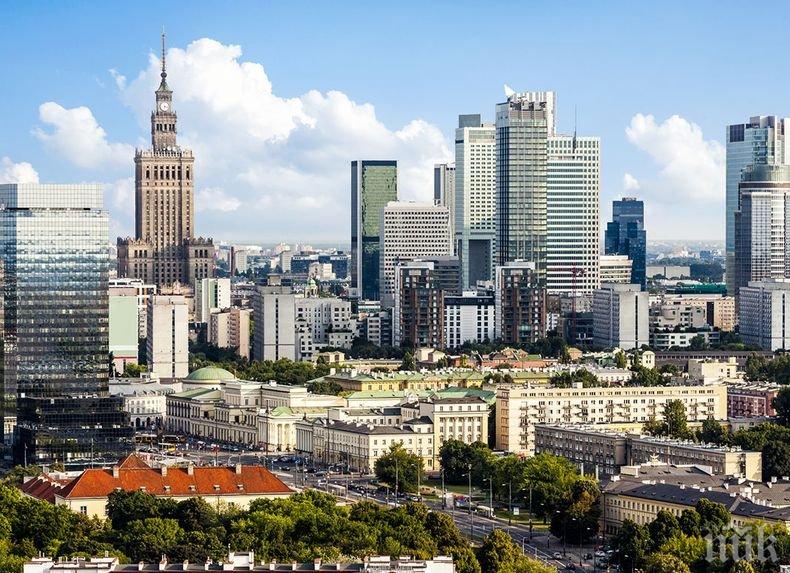 Полша ще запълва трудовия си пазар с работници от Филипините