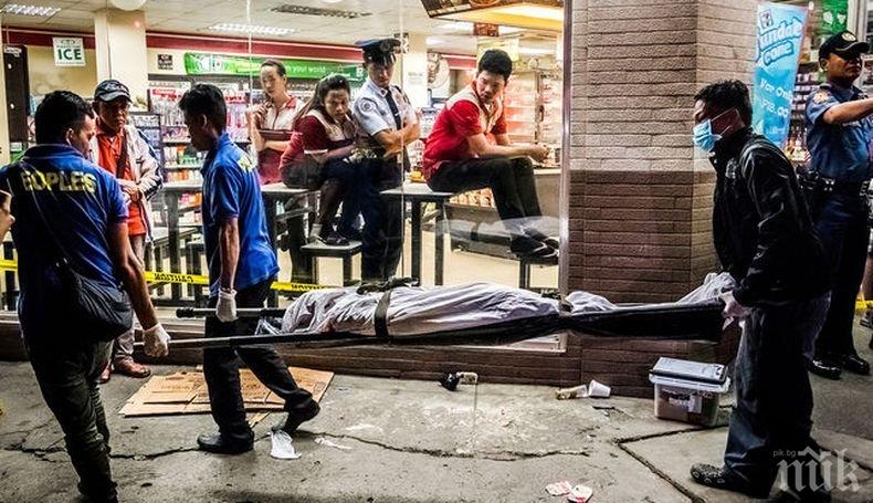 Кървав ад! Най-малко шестима убити при атентат на Филипините