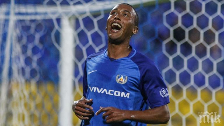 ЛОША НОВИНА! Левски без Паулиньо срещу Ботев (Враца)