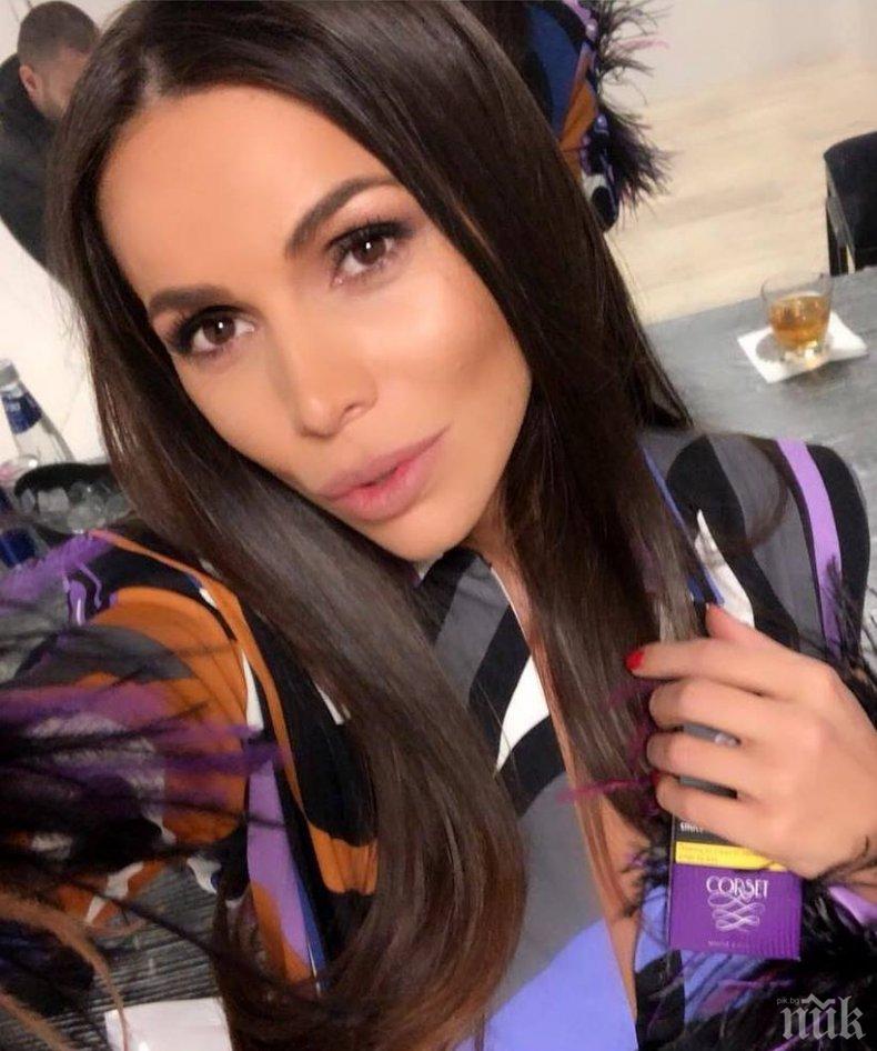 Алисия снима клип по време на почивката си в Португалия 