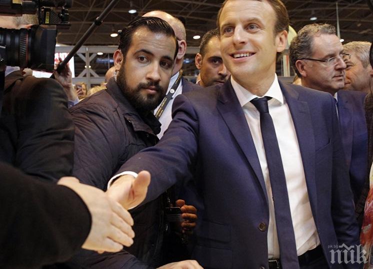 СЛЕД СКАНДАЛА! Бившият охранител на Макрон Бенала заяви, че е предал президента