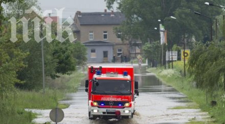 ангела меркел праща помощ наводнените бавария саксония