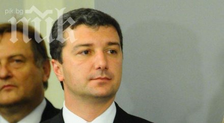 драгомир стойнев вмз ръкопляскаха бойко пак нямат заплати