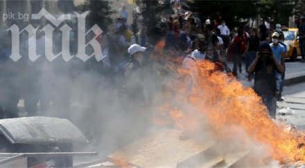 младеж прострелян протестите турция нощ