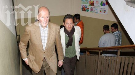 симеон пак иска двореца кричим