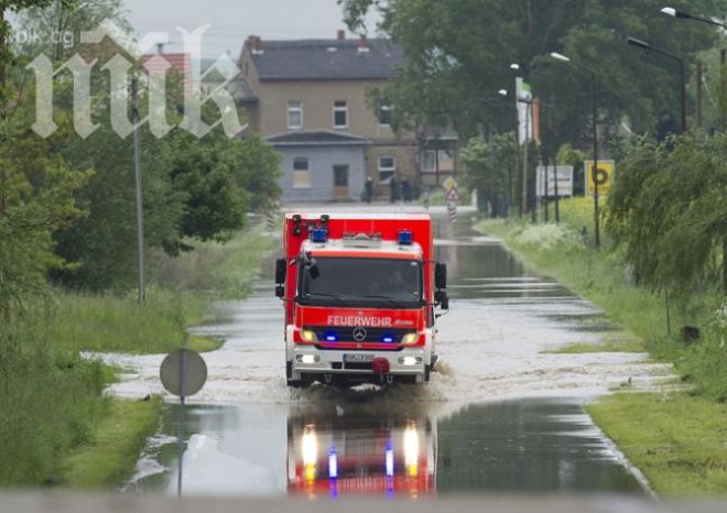 Ангела Меркел праща помощ в наводнените Бавария и Саксония