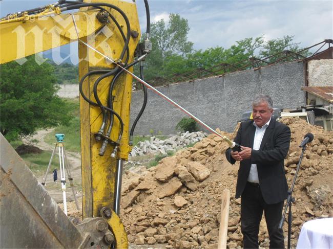 Строят дом за 14 болни деца в Гоце Делчев