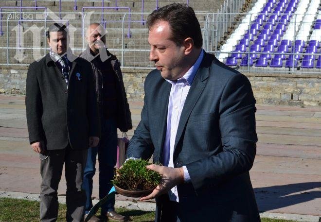 Кметът на В. Търново: Метална рамка е причина за смъртта на детето 