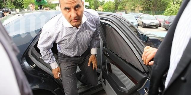 Наглите чакат с нетърпение Цветан Цветанов в затвора