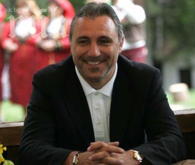 Стоичков влиза в комедиен сериал като Господ