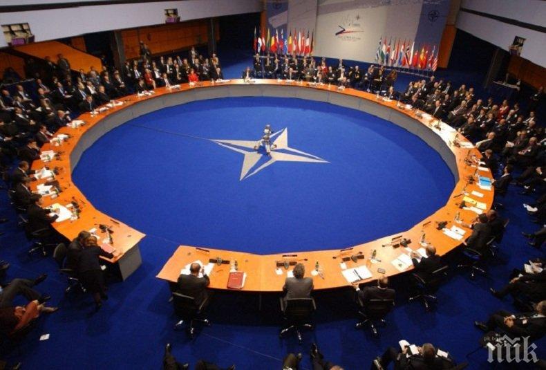 НАТО ще модернизира военновъздушна база в Албания