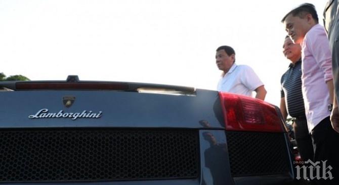 Вижте как унищожават луксозни автомобили за 5.6 млн. долара (ВИДЕО)