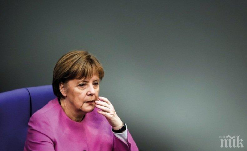 Меркел с рекордно нисък рейтинг