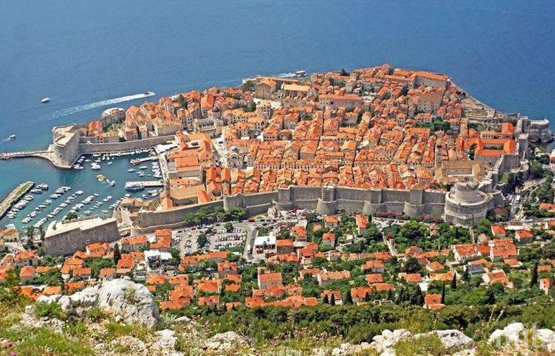 Мерки! Ограничават броя на туристите в Дубровник