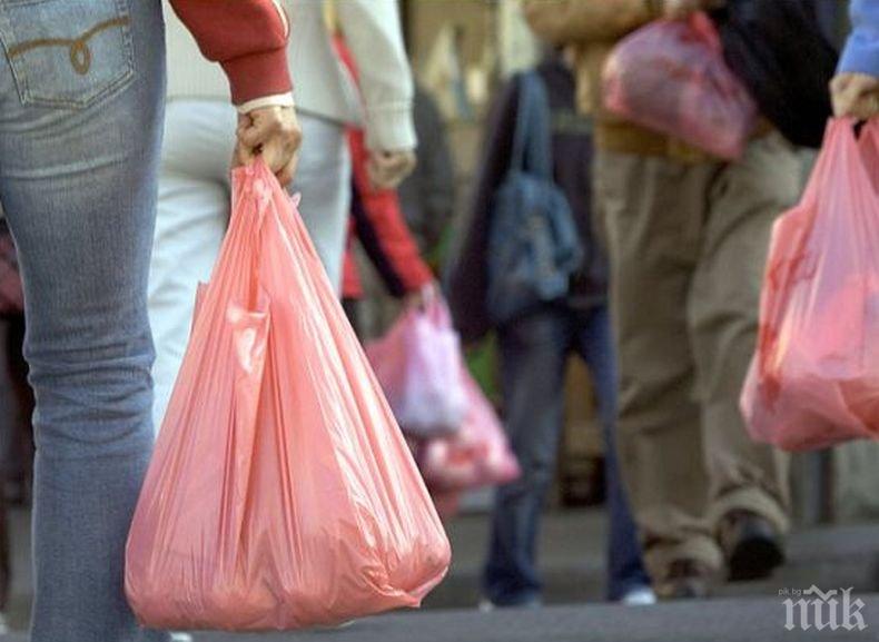 Екологично! Чили забрани със закон употребата на найлонови торбички