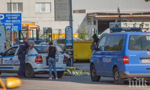 ТРАГЕДИЯ! Млад мъж почина на спирка на градския транспорт в София