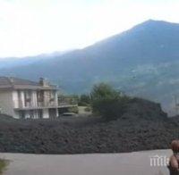 АПОКАЛИПСИС В АЛПИТЕ! Кално свлачище затрупа коли и къщи в Швейцария (СНИМКИ/ВИДЕО)