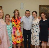 ПЪРВО В ПИК! Външната министърка Екатерина Захариева празнува рожден ден с колеги - нехае за провокацията на Заев към България (СНИМКИ)