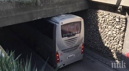 автобус заклещи варненски подлез