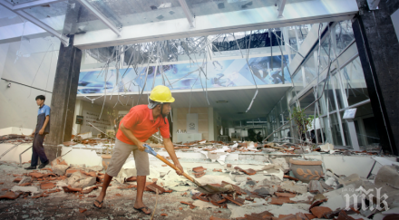 броят жертвите земетресението индонезия надхвърли 130 души