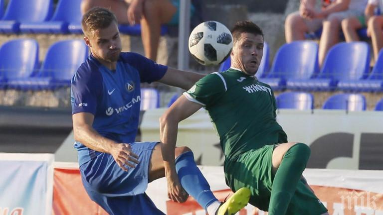 Новият треньор на Левски спря продажбата на Ейолфсон в Нант