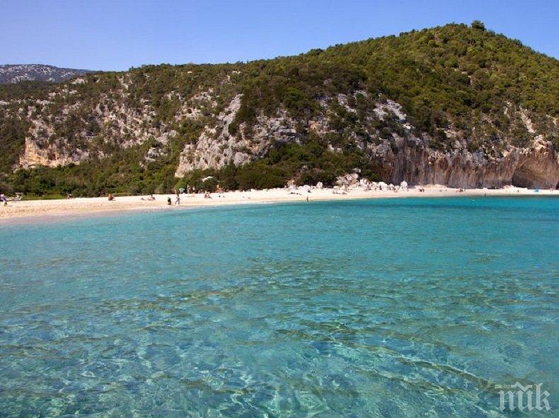 КУРИОЗ! Започнаха да крадат и пясък от плажа