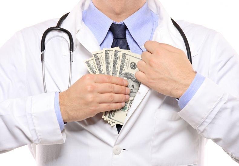 Прокуратурата в Словения обвини 15 души за участие в корупционна схема в болниците