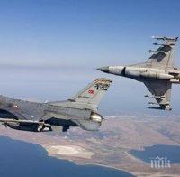 НА НОКТИ! Турски самолети нарушиха 40 пъти гръцкото въздушно пространство само за ден
