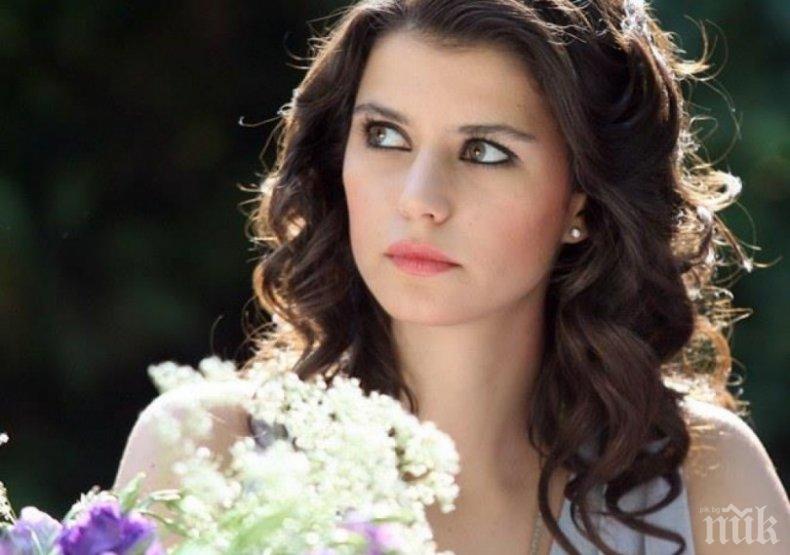 Берен Саат прокудена от Турция